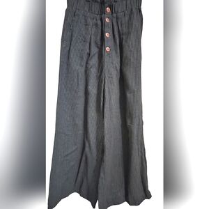 FANTASTIC FAWN Green/black striped button front Cotton pants. Size Small